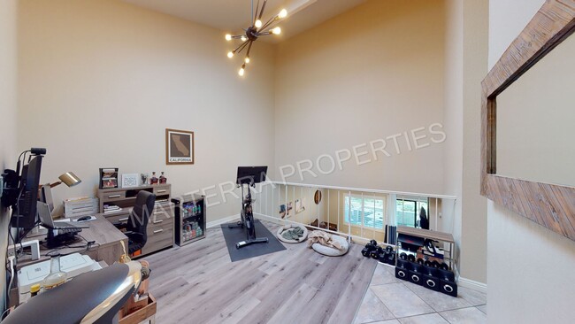 Building Photo - Beautiful 2 bed/2 Bath Home in Costa Mesa!