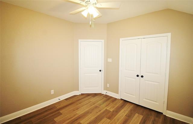 Building Photo - 222 Chimney Rock Dr