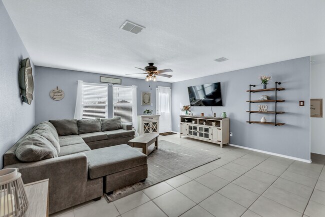 Building Photo - 2625 Turtle Dove Dr