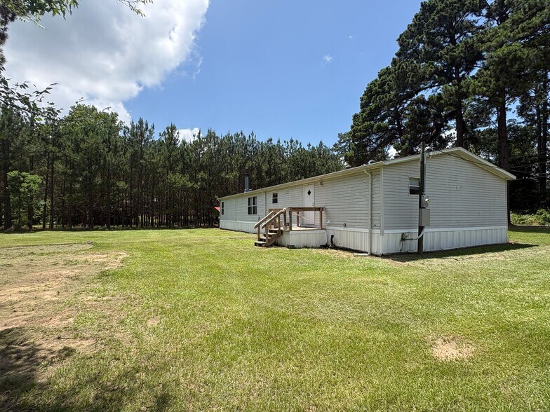 Building Photo - 3850 An County Rd 163