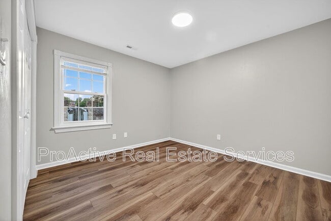 Building Photo - 3400 Cricket Hollow Ln