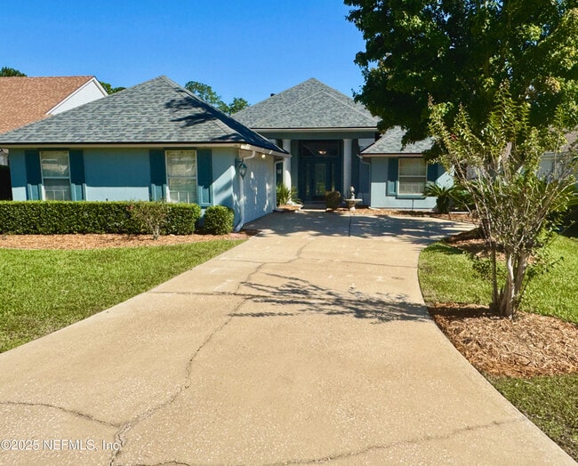 Building Photo - 3742 Constancia Dr