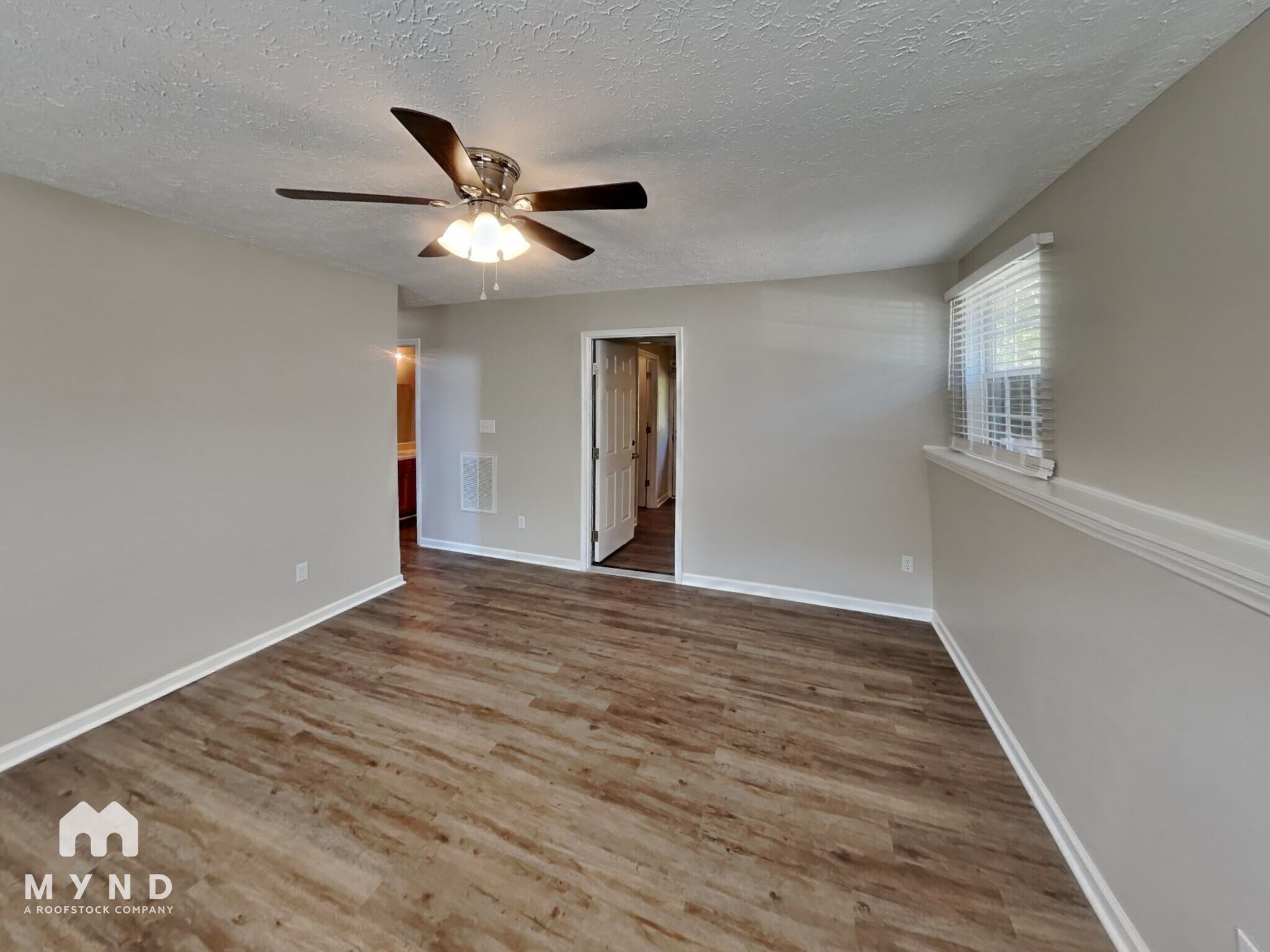 Building Photo - 1106 Lady Banks Dr