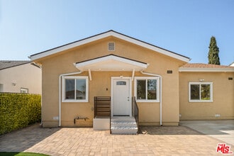 Building Photo - 6255 Gentry Ave