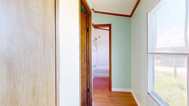 Building Photo - 435 16th St