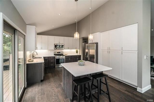 Building Photo - 429 Londondary Dr