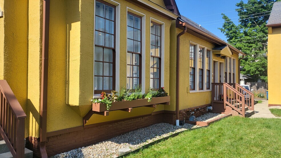 Building Photo - 1912 N Talbott St