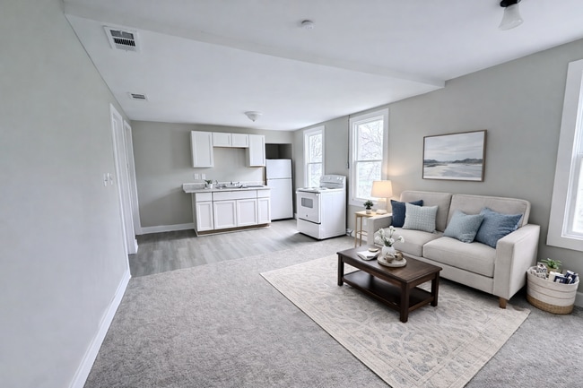 Building Photo - 1427 E 92nd St