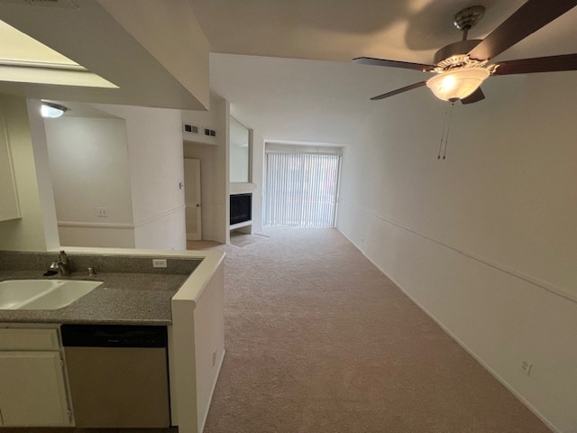 Building Photo - 7211 Cozycroft Ave