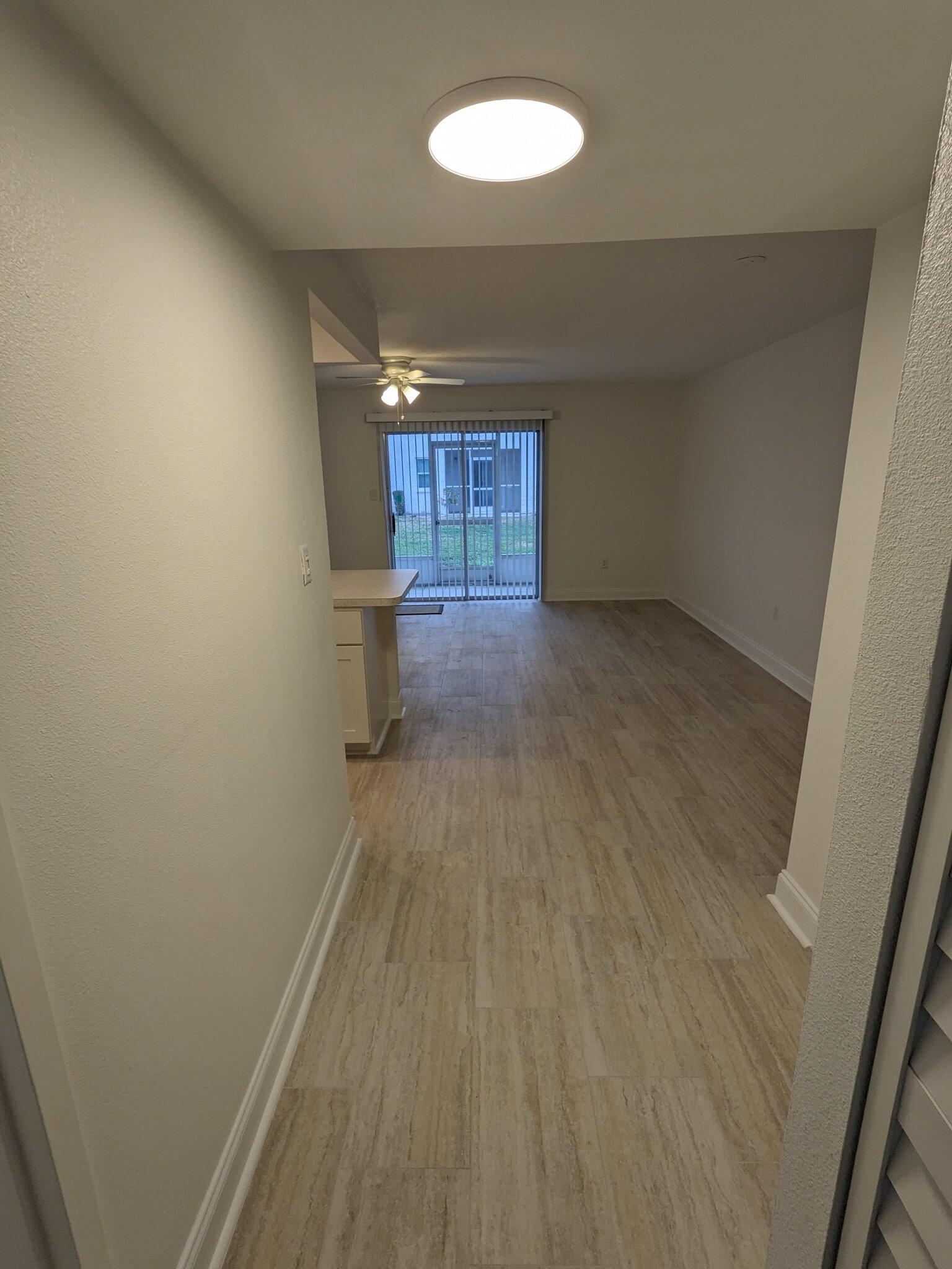 Building Photo - 359 S McMullen Booth Rd