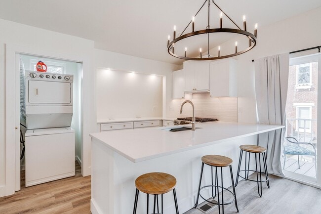 Building Photo - 222 Prospect St