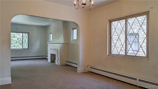 Building Photo - 95 Rand Ave