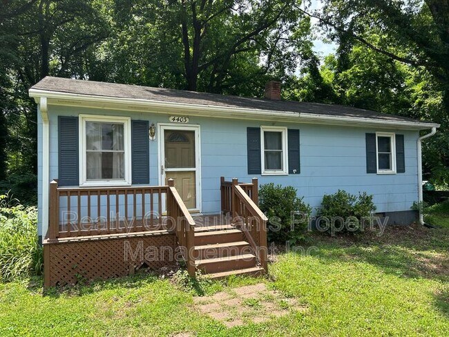 Building Photo - 4403 Edgemore Rd