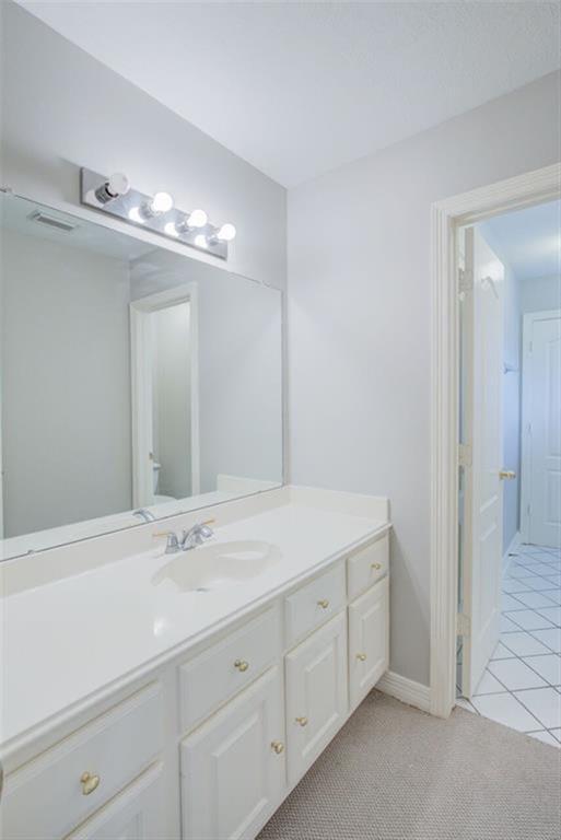 Building Photo - 12310 Lakeshore Ridge Ct