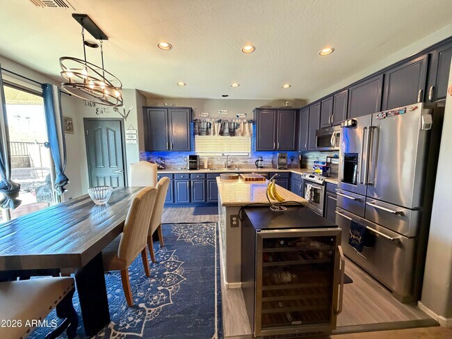 Building Photo - 8508 N 64th Ln