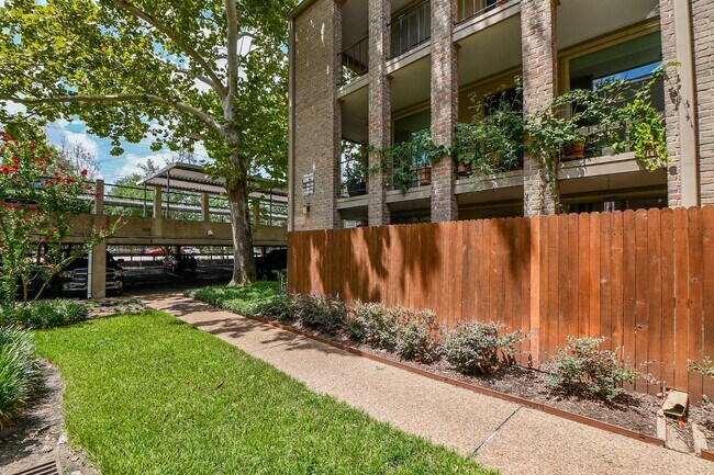 Building Photo - 4635 Wild Indigo St