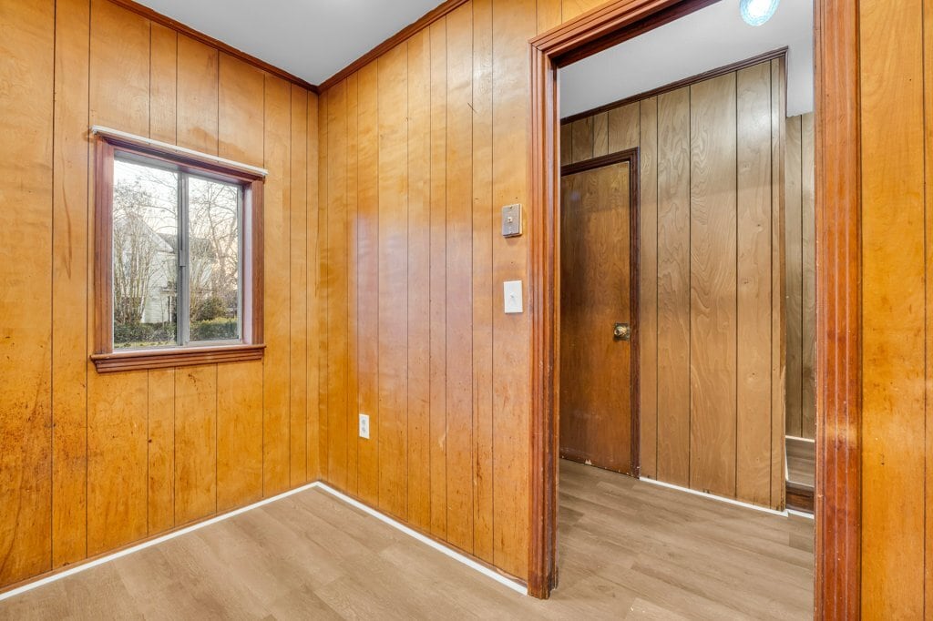 Building Photo - 807 E Broad St