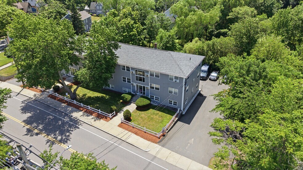 Building Photo - 177 Franklin St