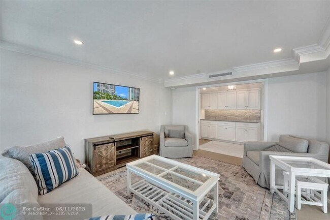 Building Photo - 1620 S Ocean Blvd