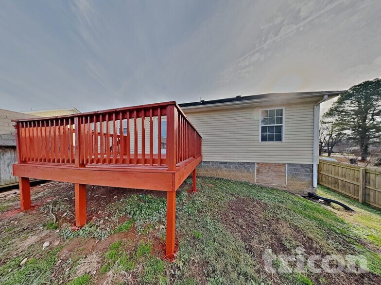 Building Photo - 1150 E 17th Ave