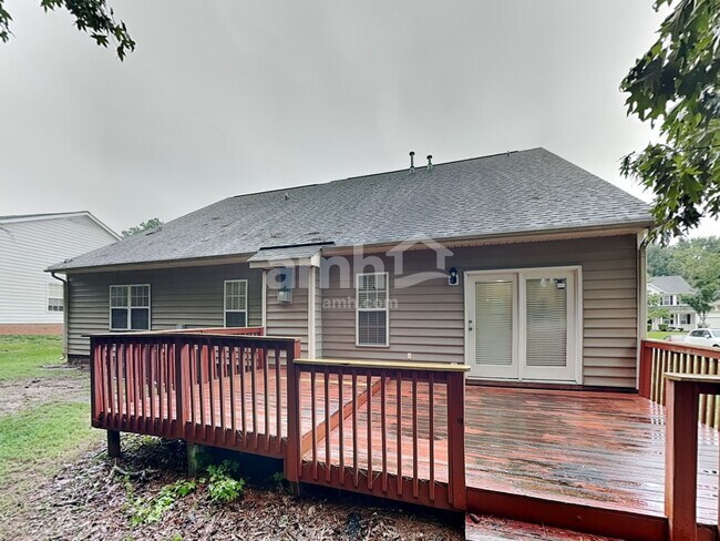 Building Photo - 6817 Reedy Creek Rd