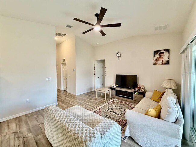 Building Photo - 14841 Sterling Spur Ave