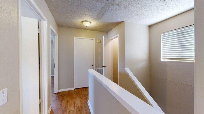 Building Photo - 1506 Lemon Tree Ln