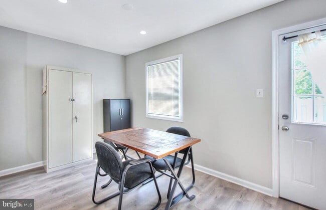 Building Photo - 9919 Boise Rd