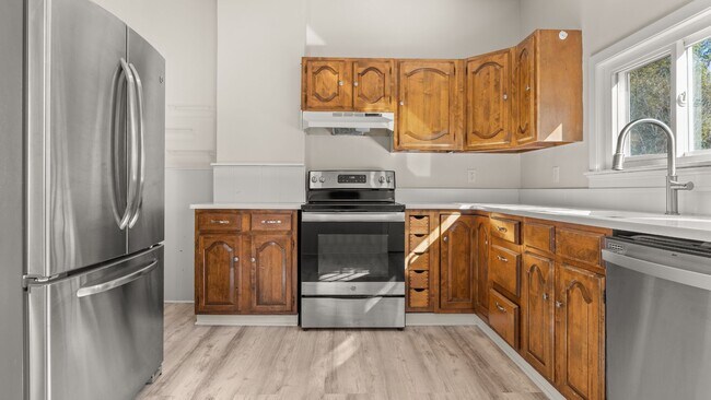 Building Photo - 45-47 Euclid Avenue