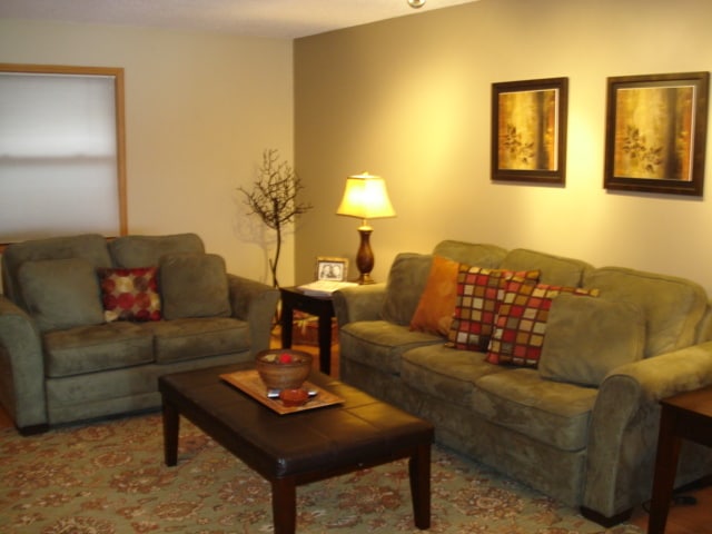 Building Photo - 1335 Lauderdale Pl