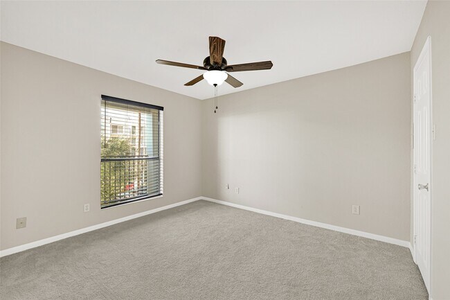 Building Photo - 4011 NASA Road 1