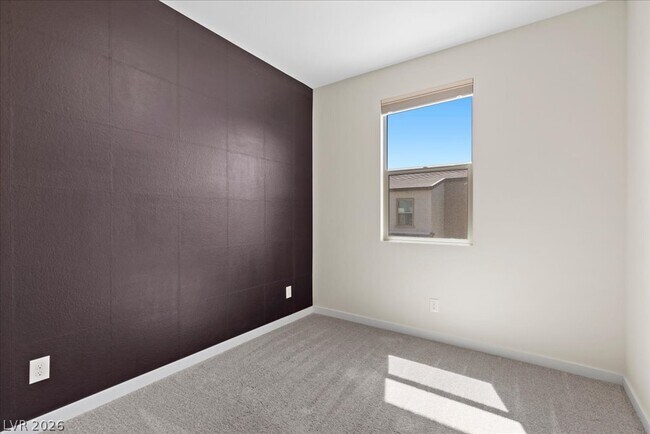 Building Photo - 11450 Contour Ave
