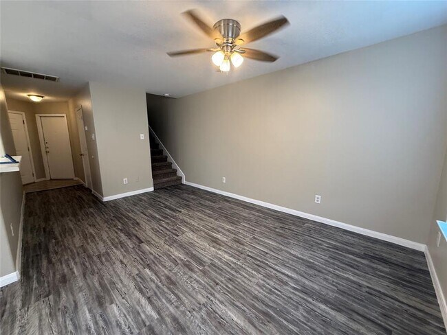 Building Photo - 203 Marvin Cove