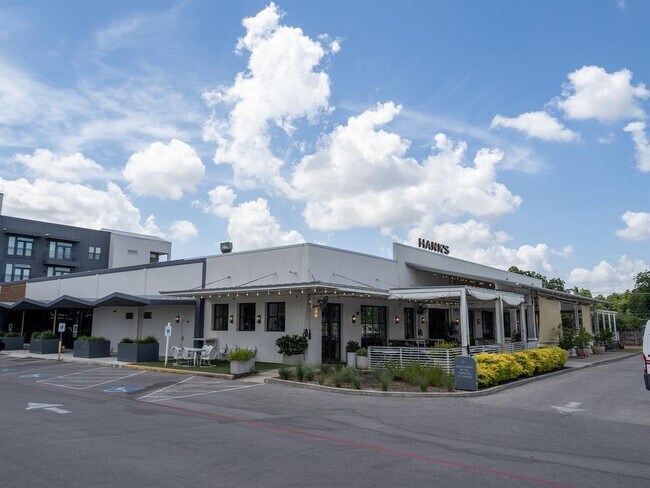 Building Photo - 6409 Berkman Dr
