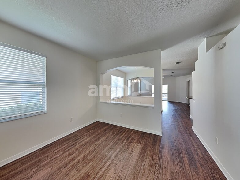 Building Photo - 14305 Gnatcatcher Terrace