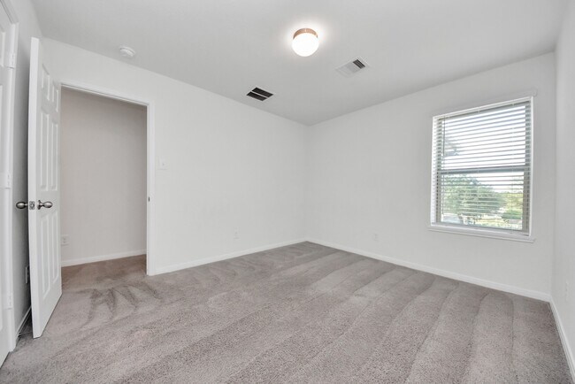 Building Photo - 17322 Texas Willow Dr