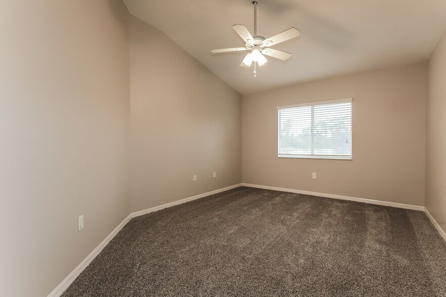 Building Photo - 6415 Buckhead Ct