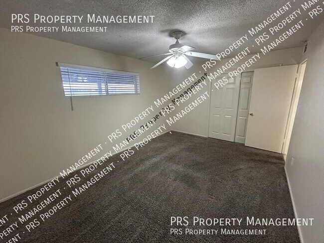 Building Photo - 1857 E University Dr