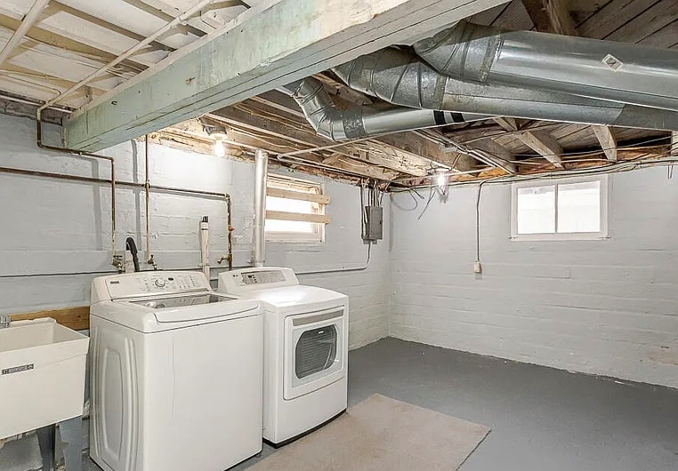 Building Photo - 1019 Radcliffe Dr