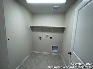 Building Photo - 198 Sparrowhawk