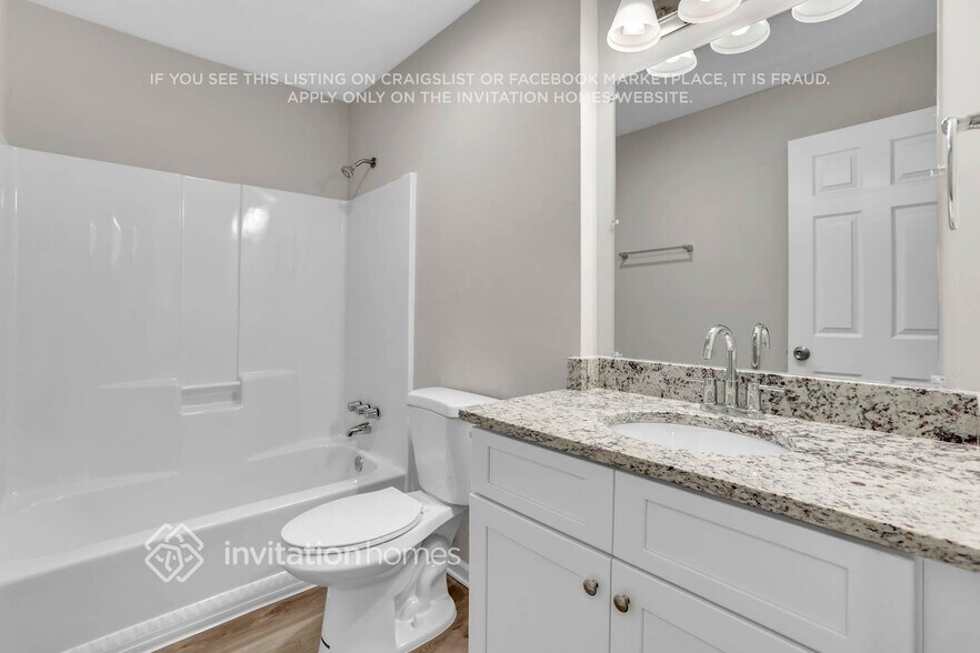 Building Photo - 528 Rockborough Terrace