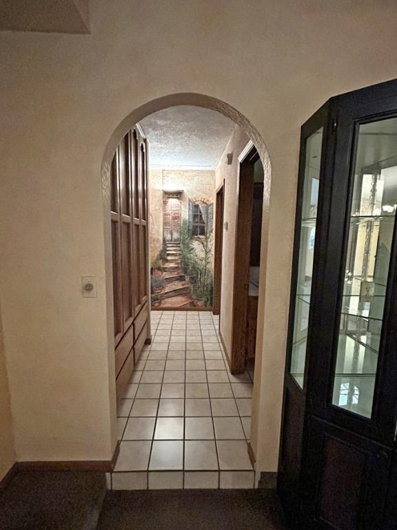 Building Photo - 15370 Tacony Rd