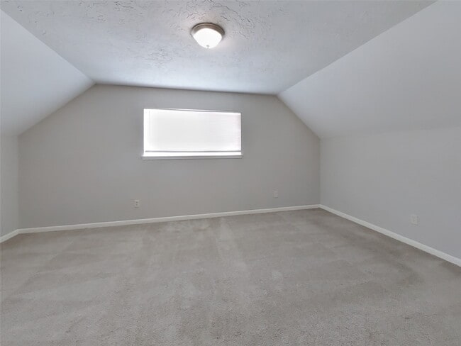 Building Photo - 12027 Arrowhead Glen Dr