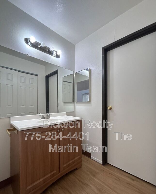 Building Photo - 2450 Lymbery St