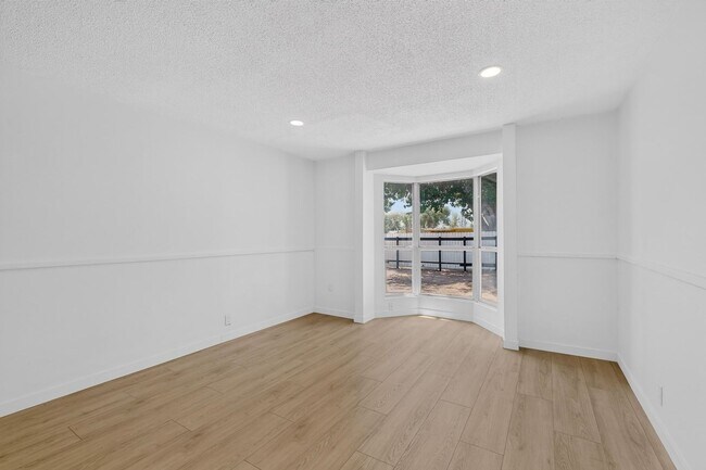 Building Photo - 824 Ortega Rd NW