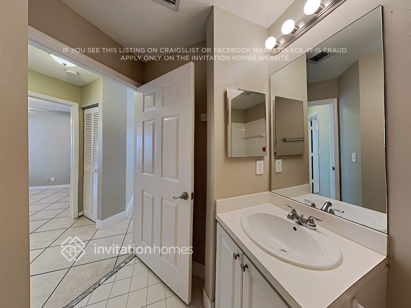 Building Photo - 8103 SW 157th Pl