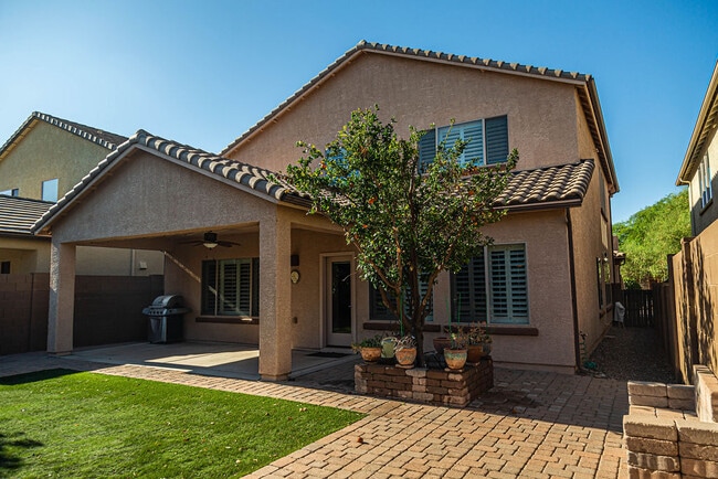 Building Photo - 1252 W Vinovo Pass