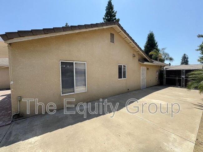 Building Photo - 314 S Citrus Ct
