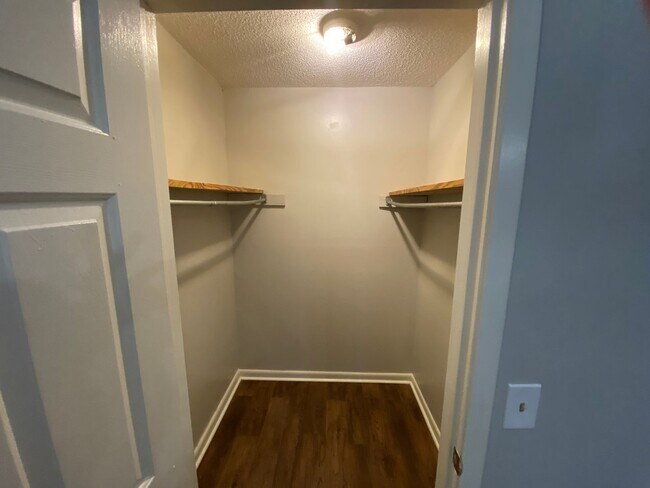 Building Photo - 1311L Access Road