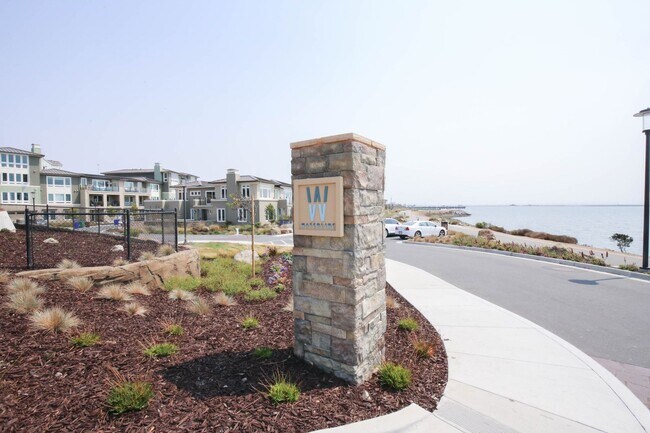 Building Photo - Enjoy Bay Views And Trails In This Newer Modern 3 Bedroom Home